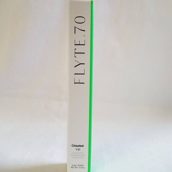 Flyte.70 - Chiseled.Lip Liner in Fame - Picture 6 of 9
